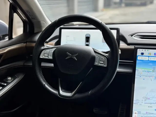Xpeng P5 — Фото автомобиля 6