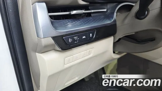 Kia Canival Carnival 4 поколение Бензин 9 мест Hi-Limousine — Фото автомобиля 25
