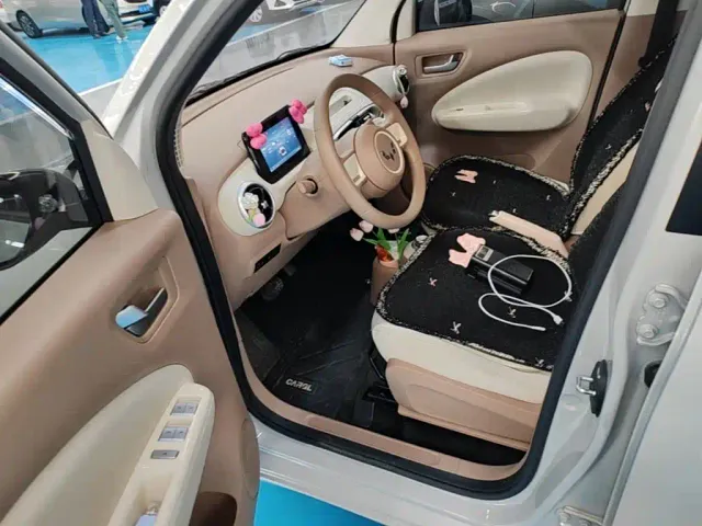 Wuling Hongguang Mini EV — Фото автомобиля 14