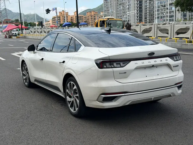 Ford Mondeo — Фото автомобиля 17
