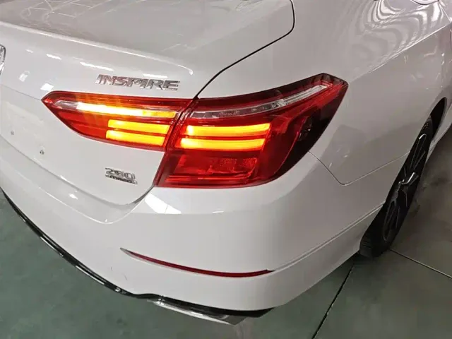 Honda Inspire — Фото автомобиля 7