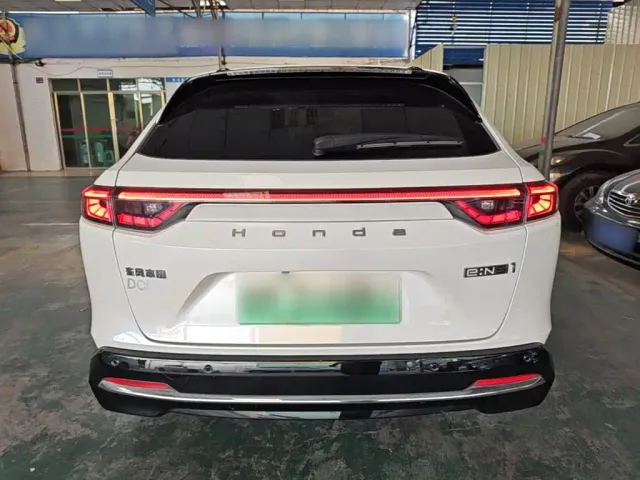 Honda e:NS1 — Фото автомобиля 5