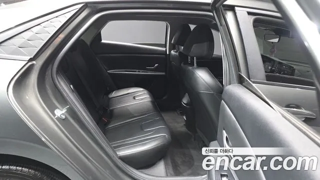 Hyundai Avante — Фото автомобиля 18