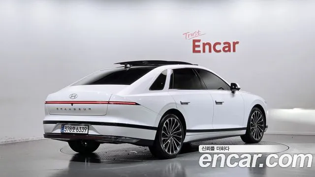 Hyundai Grandeur GN7 — Фото автомобиля 2