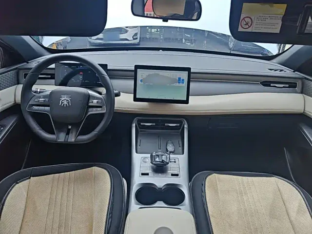 BYD Qin PLUS — Фото автомобиля 9