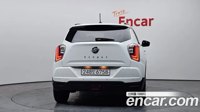 KG_Mobility_Ssangyong TIBOLI Very New Tivoli Бензин 1.5 2WD — Фото автомобиля 4