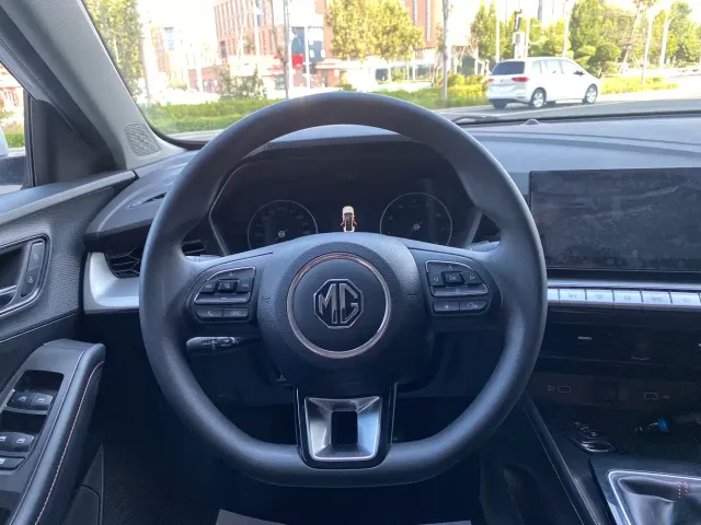 MG MG5 2023 180DVVT Manual Trend Edition — Фото автомобиля 13
