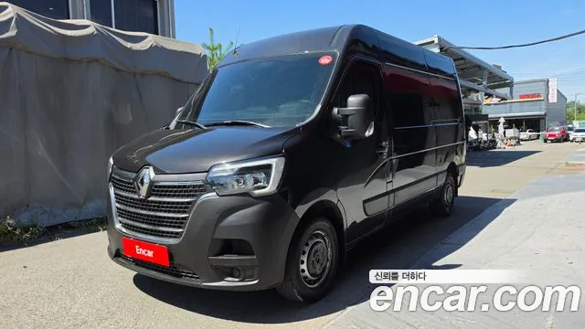 Фотография автомобиля — Renault Korea Master