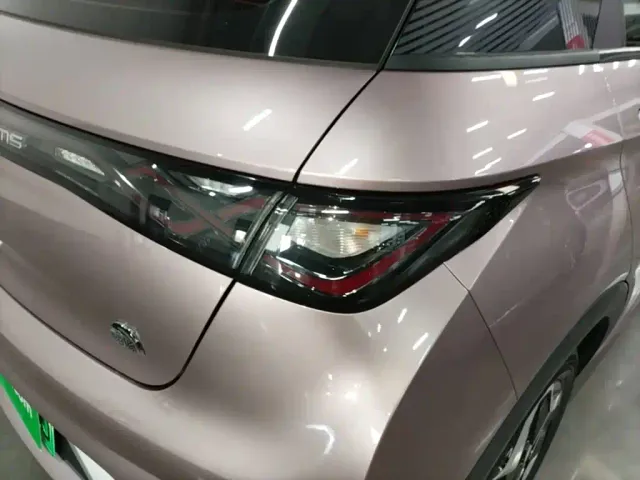 BYD Dolphin — Фото автомобиля 23