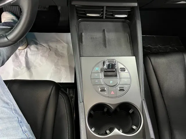 BYD Seal 06 — Фото автомобиля 12