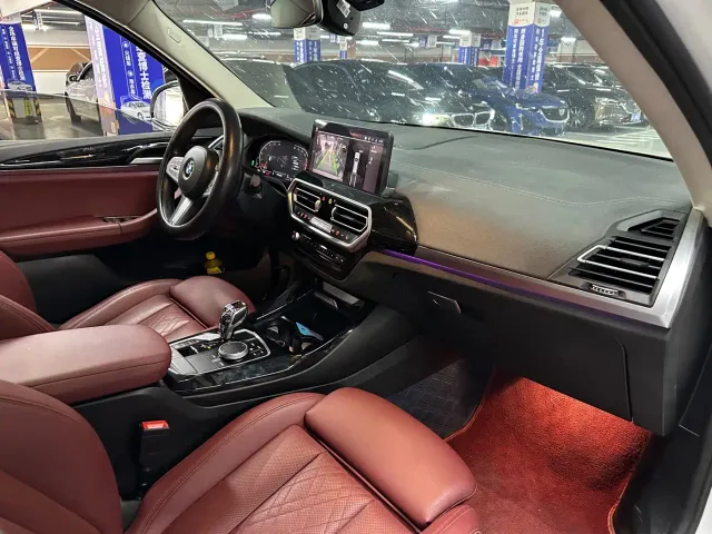 BMW X3 — Фото автомобиля 13