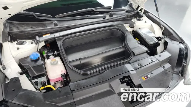 Hyundai Ioniq 6 — Фото автомобиля 9