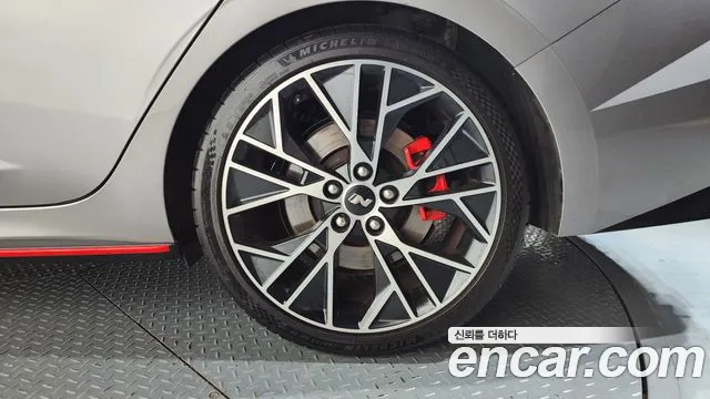 Hyundai AVANTE — Фото автомобиля 20