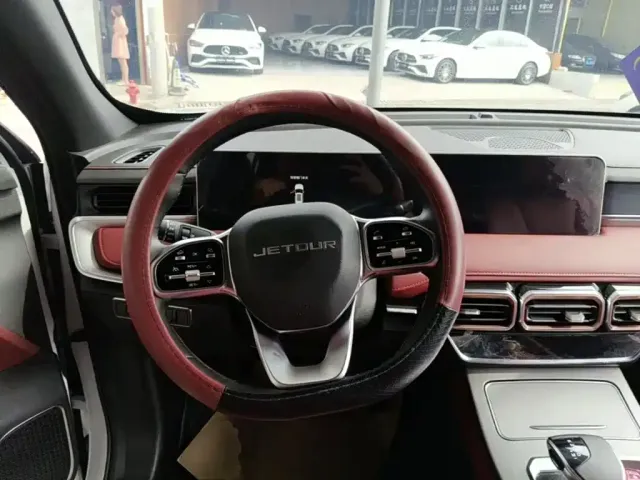 Jetour X70 Plus — Фото автомобиля 6