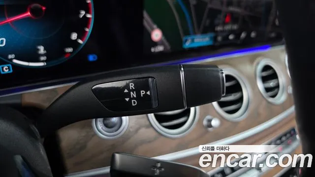 Mercedes-Benz E-Class W213 — Фото автомобиля 12