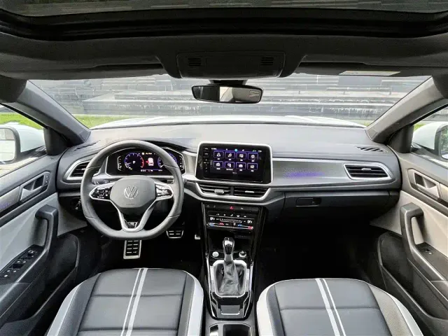 Volkswagen T-Roc — Фото автомобиля 7