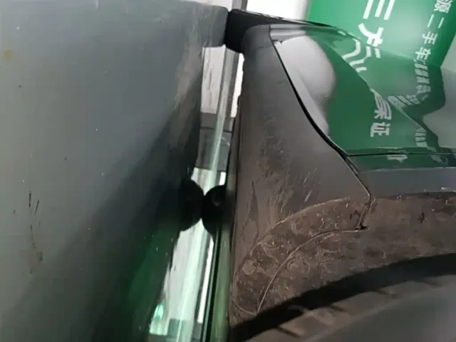 Tesla Model Y — Фото автомобиля 20