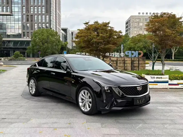Cadillac CT5 — Фото автомобиля 2