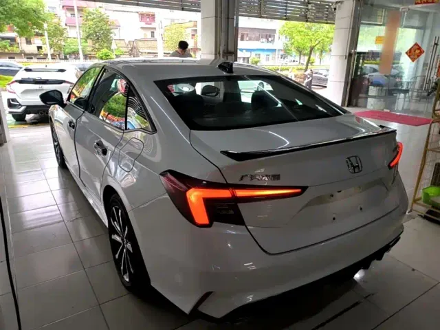 Honda Integra — Фото автомобиля 4