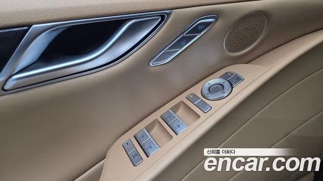 Genesis G80 RG3 — Фото автомобиля 27