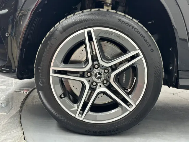 Mercedes-Benz GLS-Class — Фото автомобиля 22