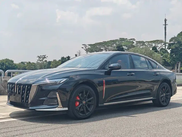 Фотография автомобиля — Hongqi H6