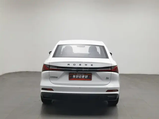Roewe i5 — Фото автомобиля 4