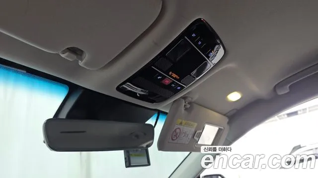 Hyundai Grandeur Grandeur (GN7) 2.5 Бензин 2WD — Фото автомобиля 17