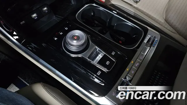 Kia Carnival 4th Gen — Фото автомобиля 9