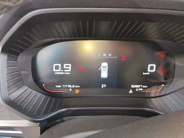 Wuling Asta — Фото автомобиля 11