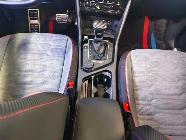 Volkswagen Tiguan L — Фото автомобиля 6