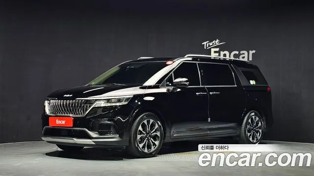 Фотография автомобиля — Kia Carnival Generation 4