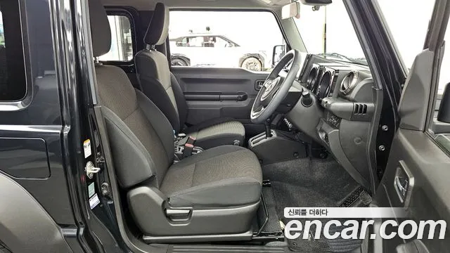 Suzuki Jimny — Фото автомобиля 10