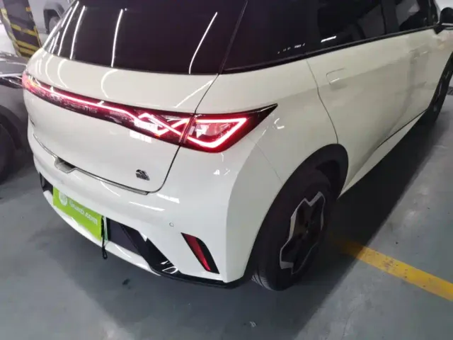 BYD Dolphin — Фото автомобиля 7