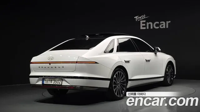 Hyundai Grandeur GN7 — Фото автомобиля 2