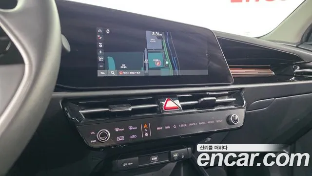 Kia Niro New — Фото автомобиля 18