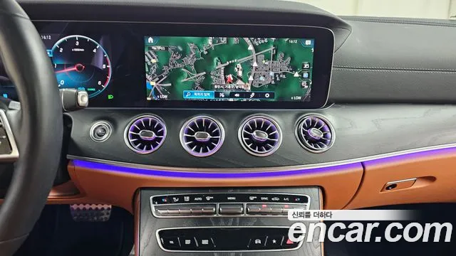 Mercedes-Benz CLS-Class — Фото автомобиля 11