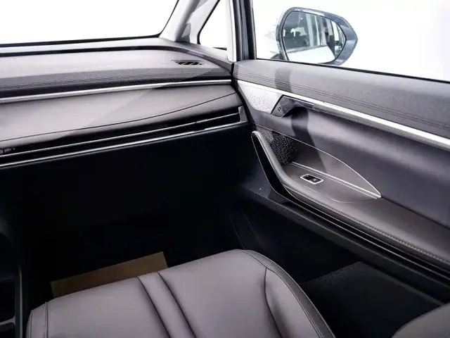 Maxus Dajia 7 — Фото автомобиля 27