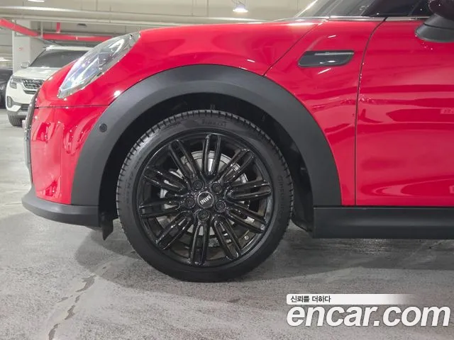 MINI Cooper — Фото автомобиля 5