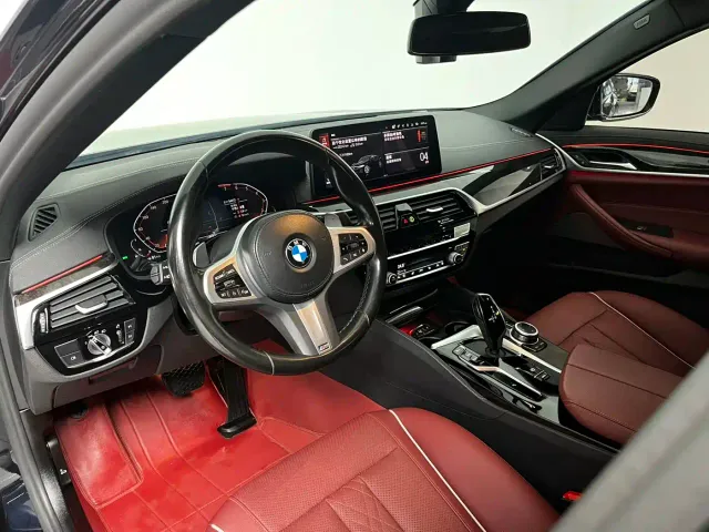 BMW 5 Series — Фото автомобиля 7