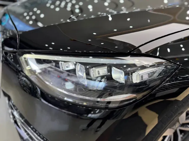 Mercedes-Benz S-Class — Фото автомобиля 23