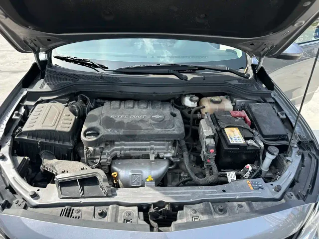 Chevrolet Monza — Фото автомобиля 21