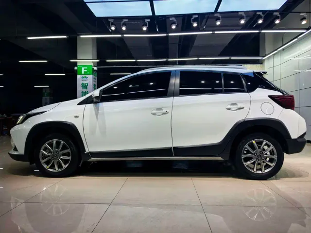 Toyota YARiS L Zhi Xuan — Фото автомобиля 5