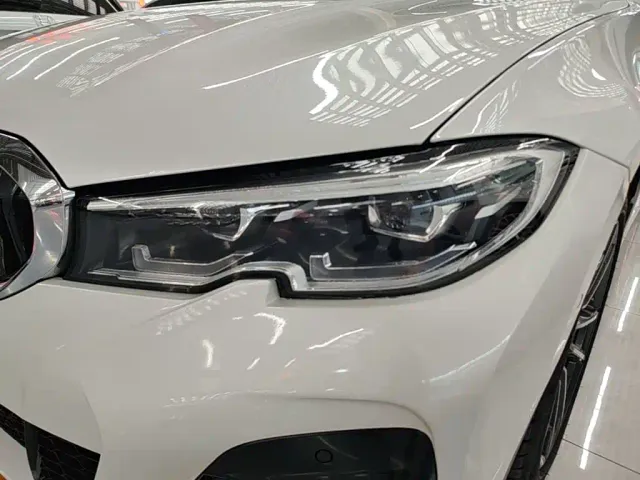 BMW 3 Series — Фото автомобиля 23