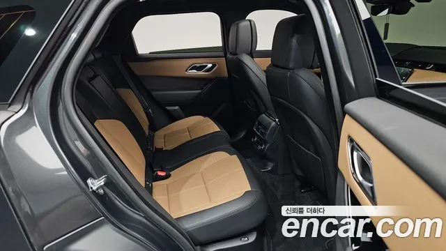 Land Rover Range Rover Velar — Фото автомобиля 18