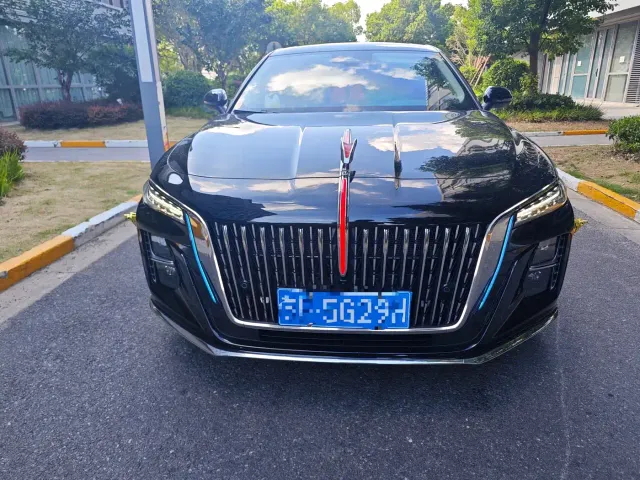 Hongqi H5 — Фото автомобиля 2