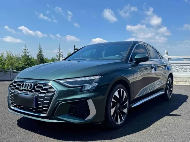 Фотография автомобиля — Audi A3