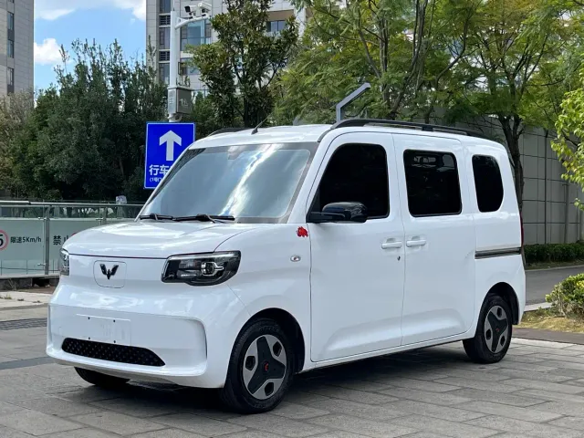 Фотография автомобиля — Wuling Zhiguang NEV