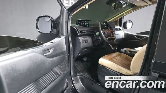 Hyundai Staria — Фото автомобиля 15