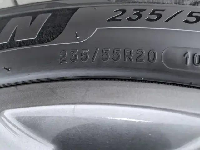 Buick Enclave — Фото автомобиля 24